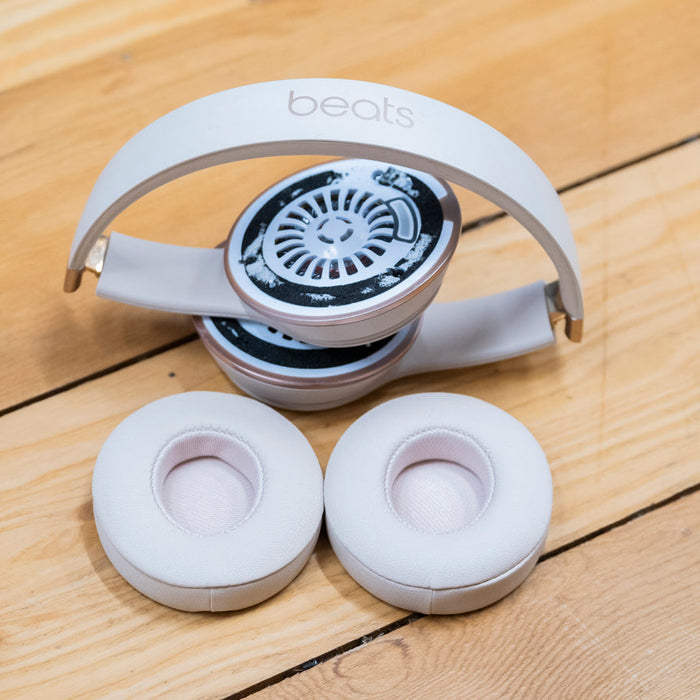 How to Replace the Ear Pads on Beats Solo 3 Wireless Headphones