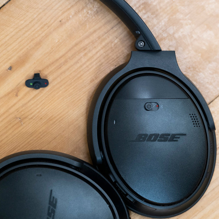 How to Replace the Power Button/Switch on Bose QC35 Headphones