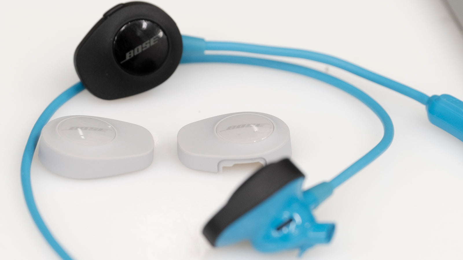 How to replace the Rubber Side Covers on Bose SoundsSport Wireless Earbuds
