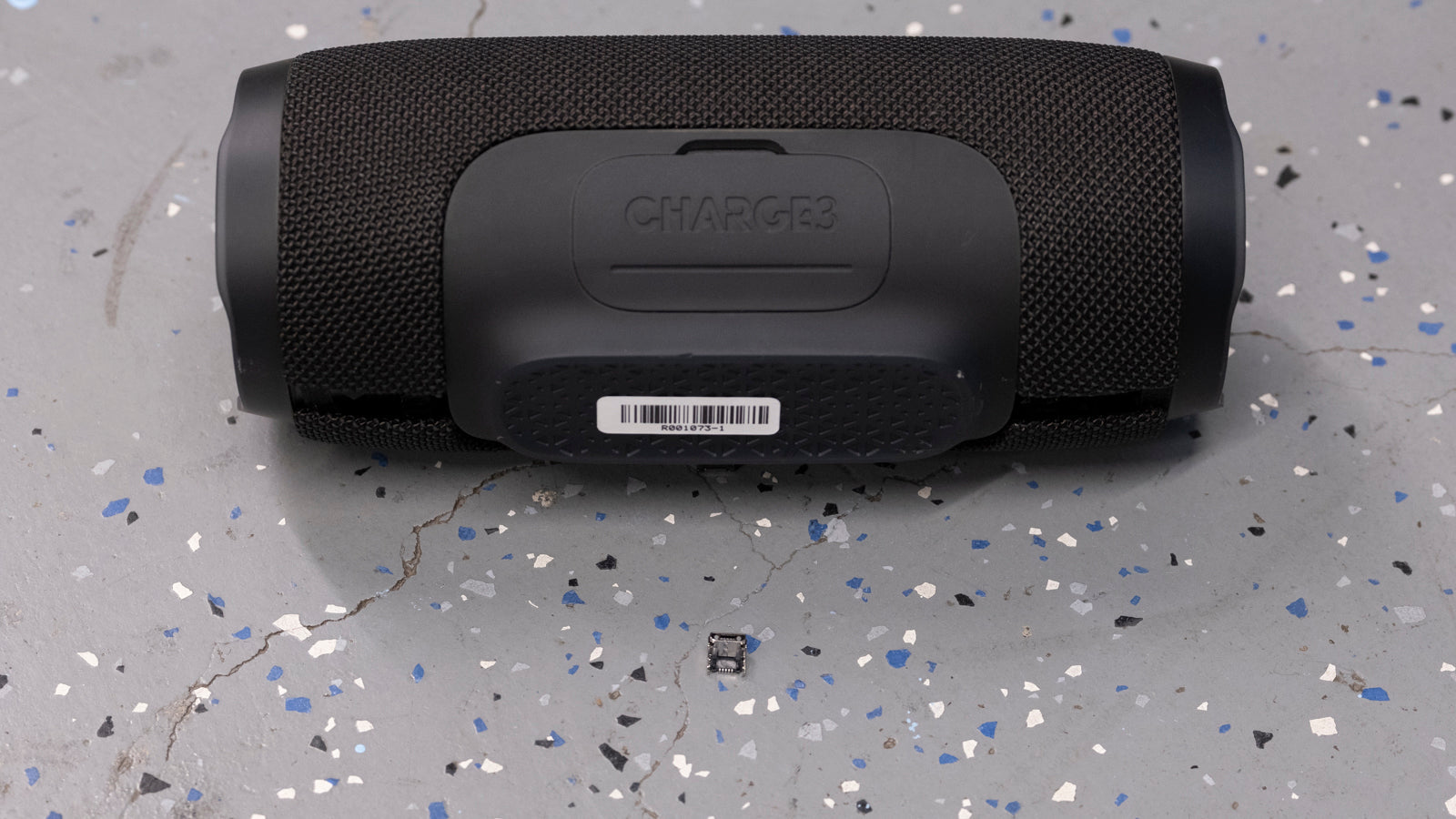 How to Replace the Charge Port on a JBL Charge 3 Wireless Speaker